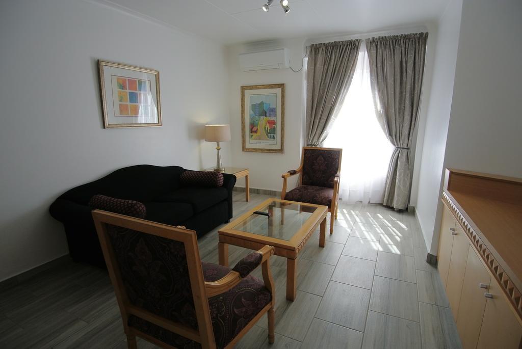 Airport Inn And Suites Edenvale Eksteriør bilde